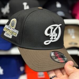 New Era LA Dodgers 'World Series Champions' A-Frame 9FORTY Snapback Black/Brown